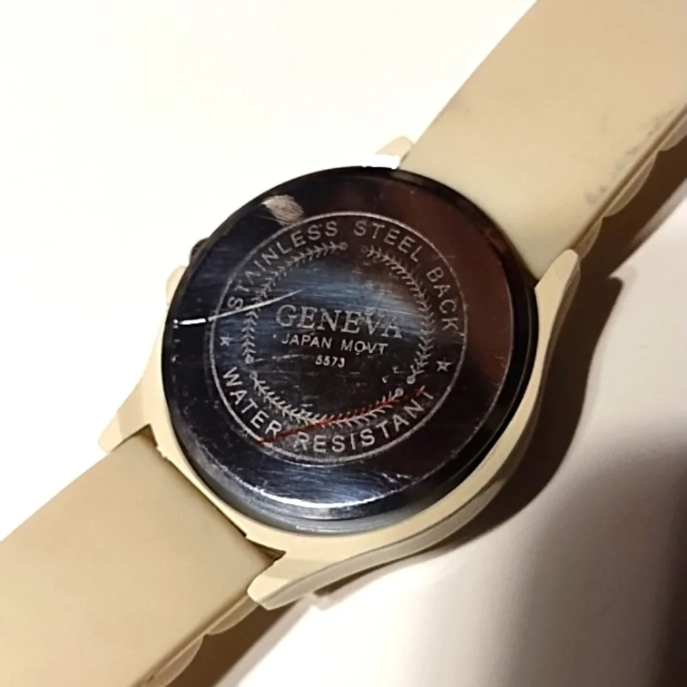 Nwot Geneva Cream Watch - Picture 6 of 8